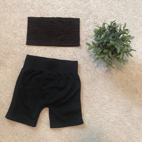 Animal Print Bandeau - Picture 3 of 8